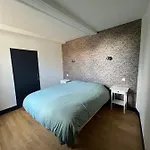 Bright 70m2 In Historic Center *