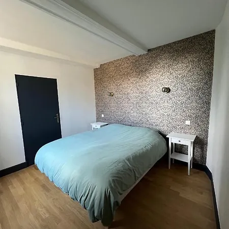 Bright 70m2 In Historic Center W Pkg *