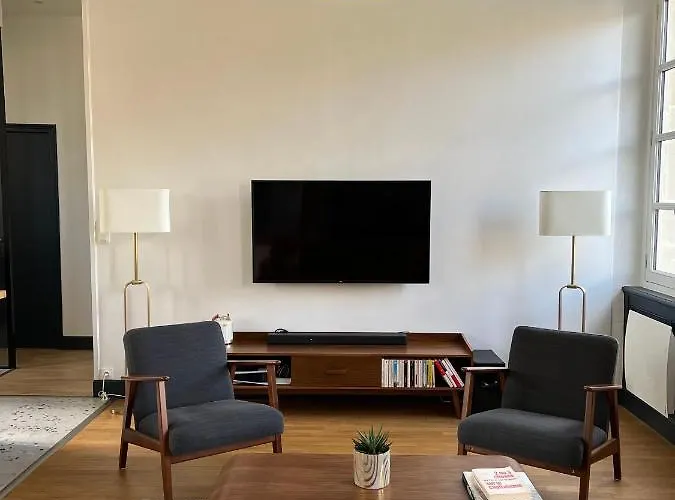 Apartment Bright 70m2 In Historic Center W Pkg *