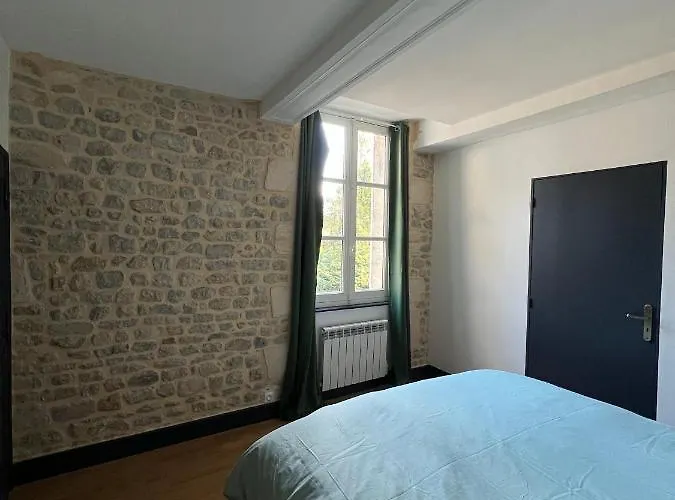 Bright 70m2 In Historic Center W Pkg * Bayeux