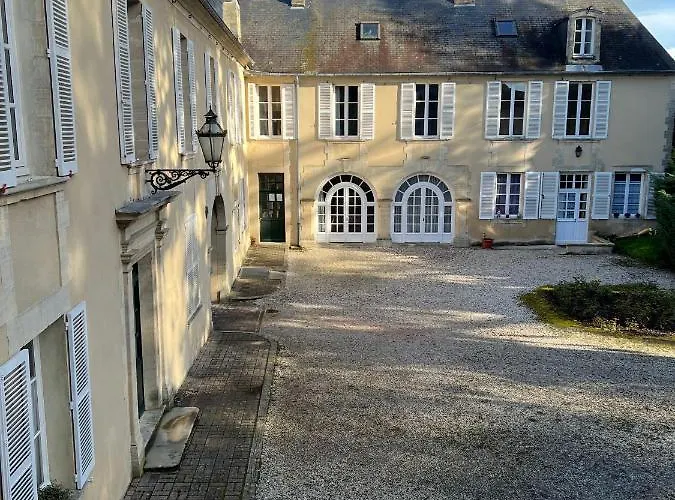 Bright 70m2 In Historic Center W Pkg * Bayeux