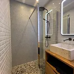 Bright 70m2 In Historic Center *