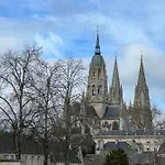 Bright 70m2 In Historic Center