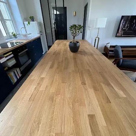 Apartment Bright 70m2 In Historic Center *