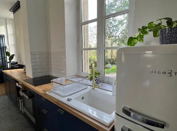 Bright 70m2 In Historic Center W Pkg Apartamento *